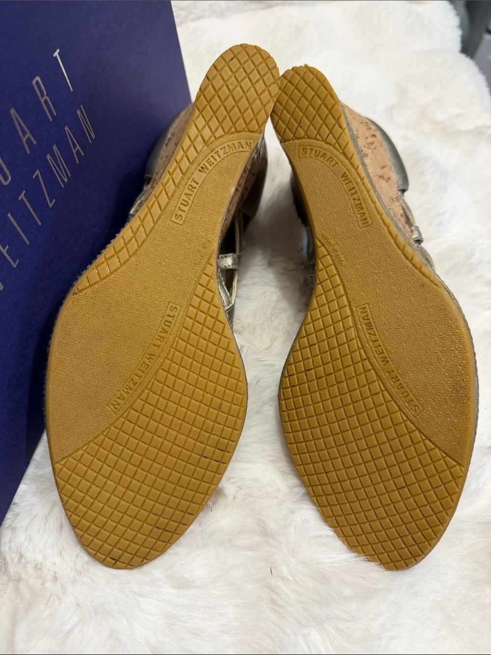 Stuart Weitzman Gold Peep Toe Wedges sz 7